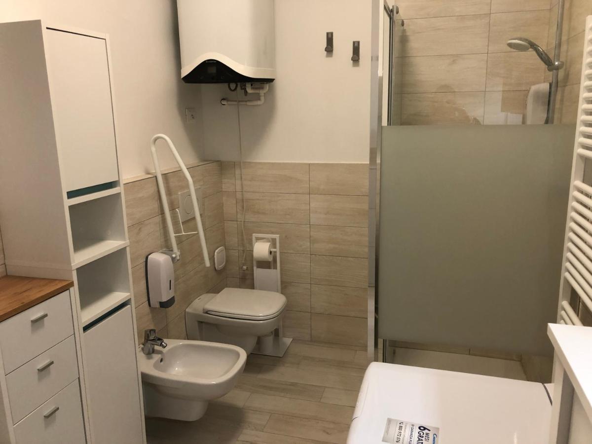 Appartamento House Apartment Tabe Centro Болоня Екстериор снимка
