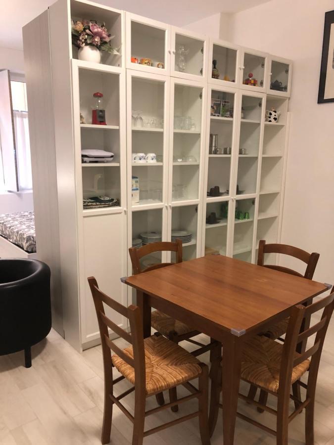 Appartamento House Apartment Tabe Centro Болоня Екстериор снимка